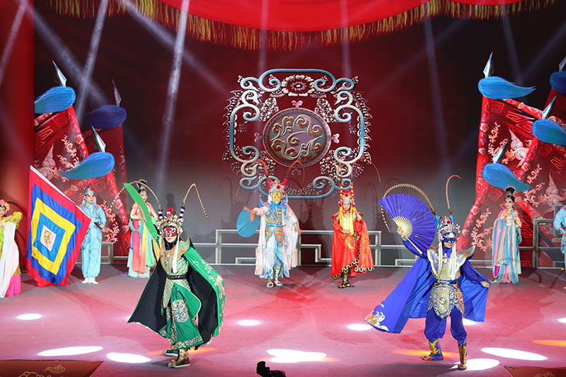 16 川剧绝活集锦：群英荟萃.jpg